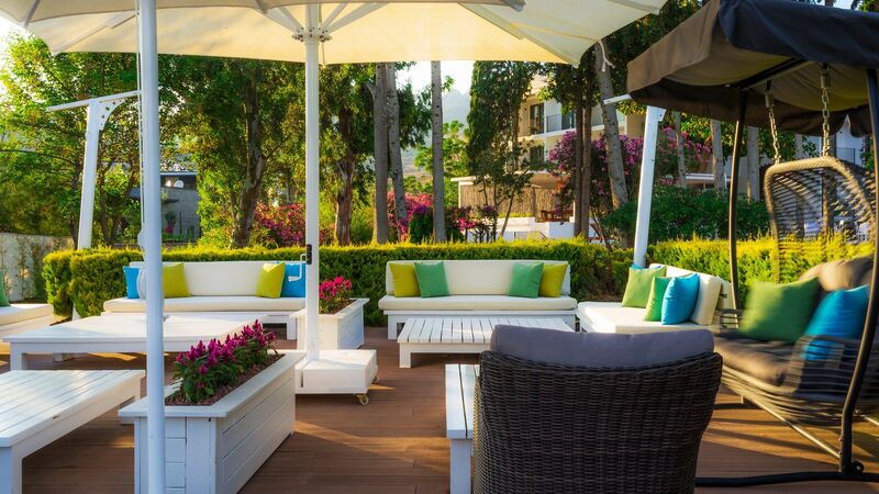 Liv Hotel By Bellazure