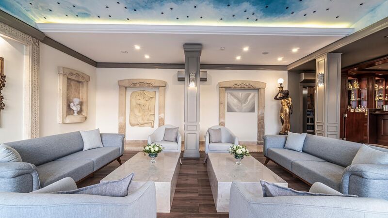 Elementa Boutique Hotel