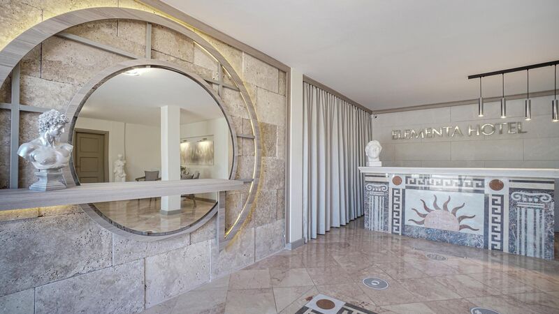 Elementa Boutique Hotel