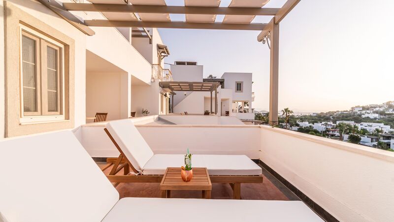 Elementa Boutique Hotel