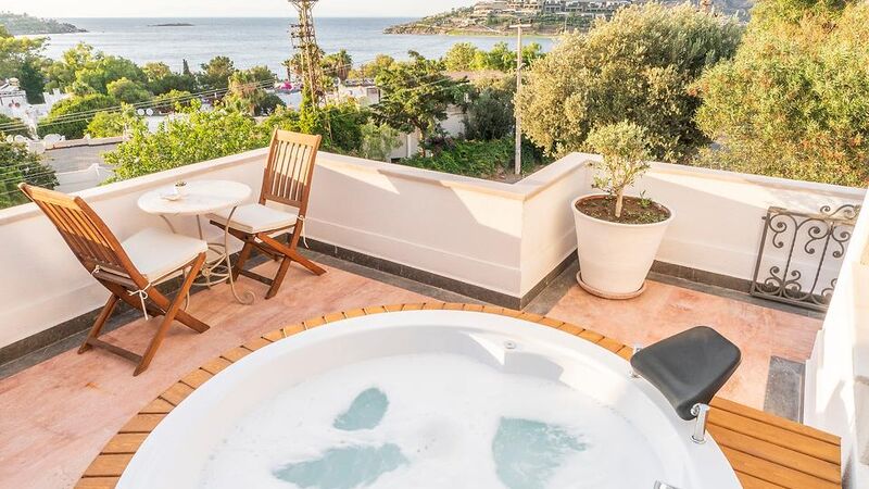 Elementa Boutique Hotel