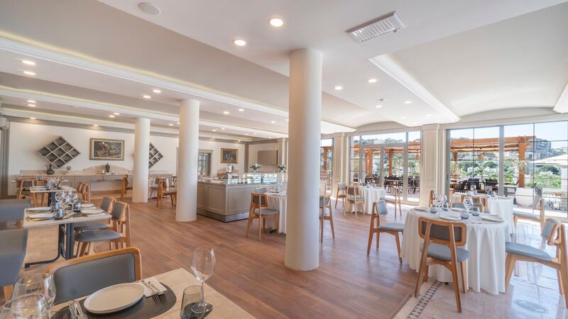 Elementa Boutique Hotel