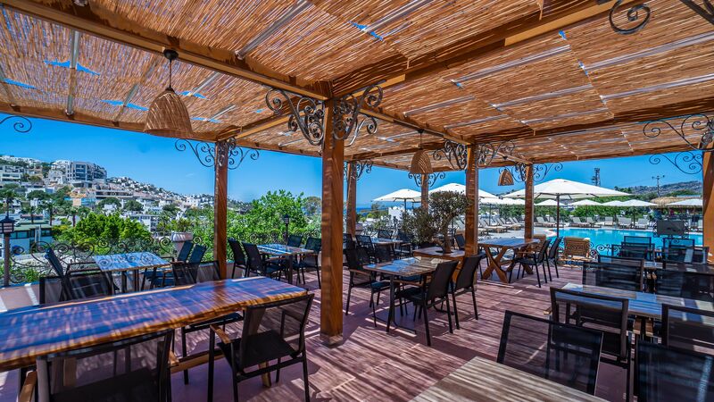 Elementa Boutique Hotel