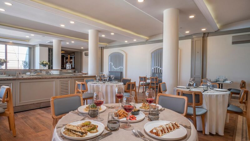 Elementa Boutique Hotel