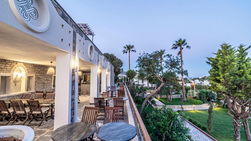 Elementa Boutique Hotel