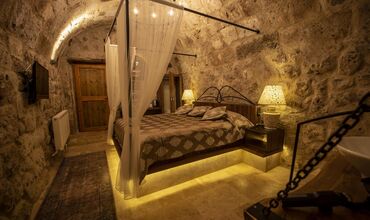 Sunak Cave Hotel