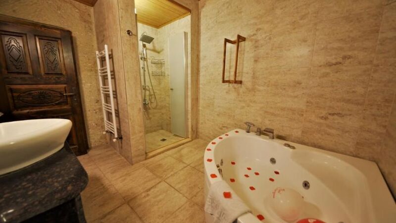 dedeli konağı cave hotel