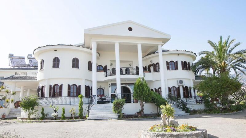 Meryems Hotel