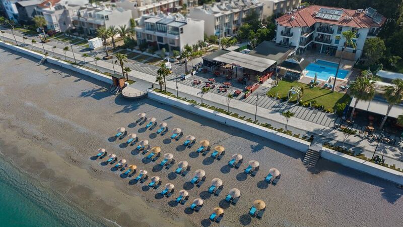 Uras Beach Hotel