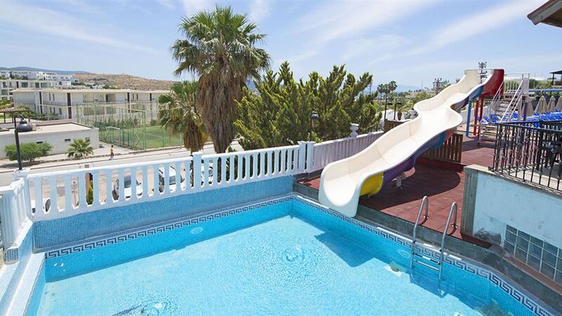 Smart Holiday Hotel İstanbul, İzmit, Bursa ve İzmir Hareketli